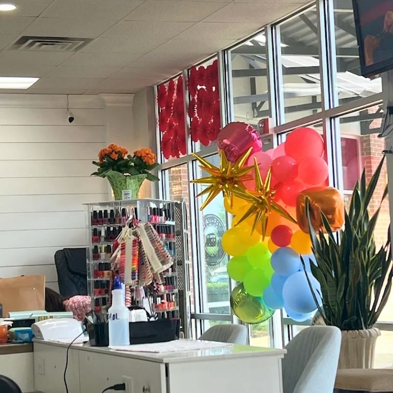Cần tuyển thợ nail tại Tuscaloosa, AL-35406