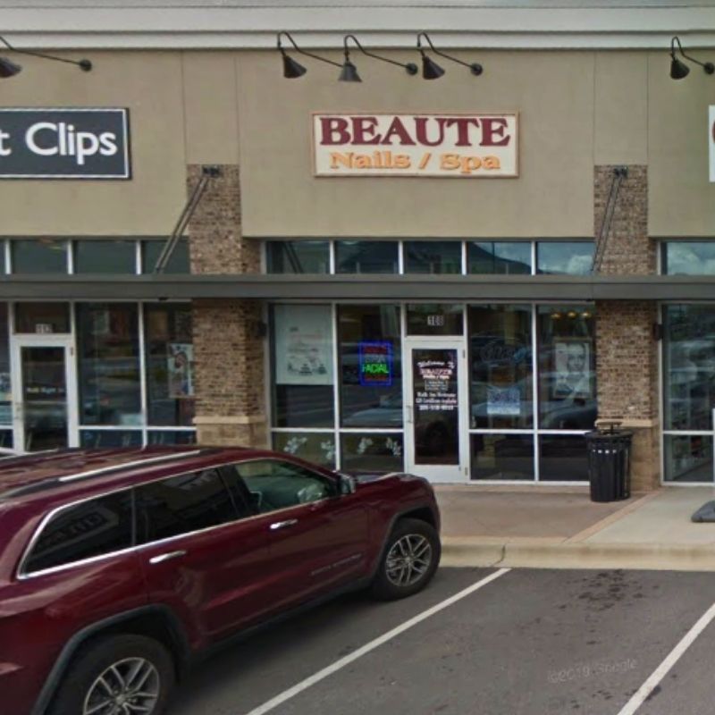 Cần tuyển thợ nail tại Vestavia Hills, AL 35243