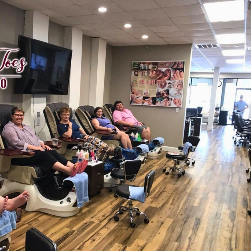 Cần tuyển thợ nail tại Vestavia Hills, AL 35243