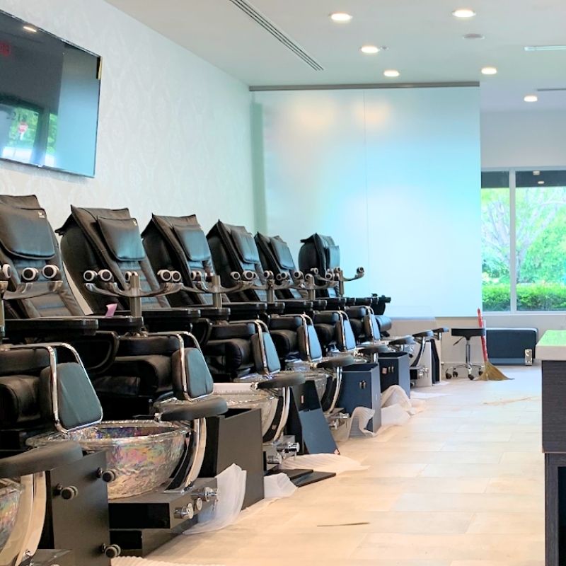 Cần tuyển thợ nail tại Weston, FL-33326