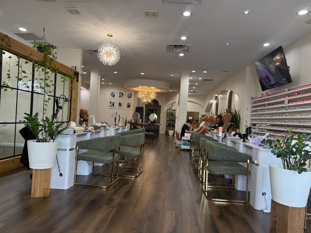 Mua Bán Sang Nhượng Tiệm NaiHead Spa Austin, TX 78759