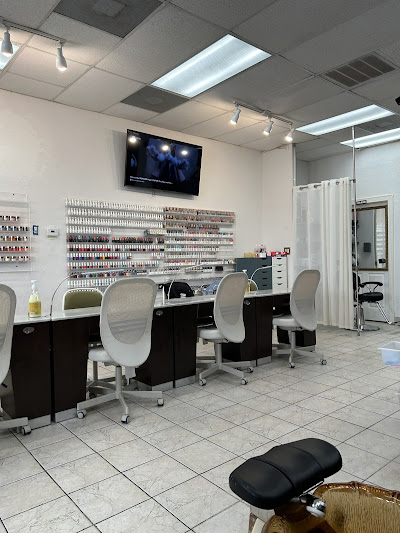 Mua Bán Sang Nhượng Tiệm Nail Salon Austin, TX 78750