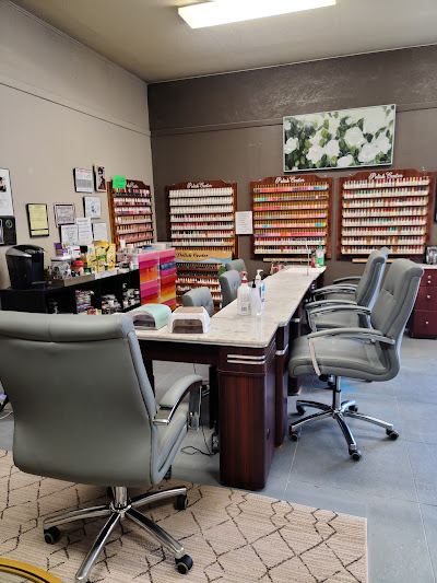 Mua Bán Sang Nhượng Tiệm Nail Salon Cisco, TX 76437