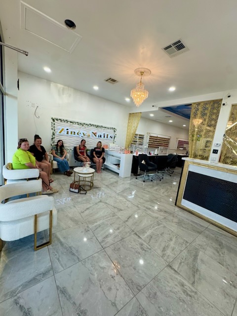 Mua Bán Sang Nhượng Tiệm Nail Salon Gần Humble, TX 77346