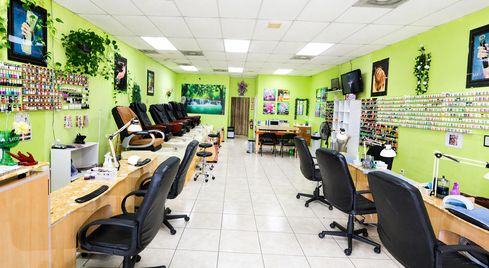 Mua Bán Sang Nhượng Tiệm Nail Salon Houston, TX 77086