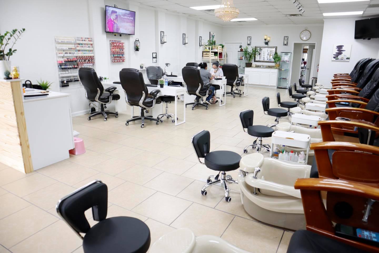 Mua Bán Sang Nhượng Tiệm Nail Salon Princeton TX 75407