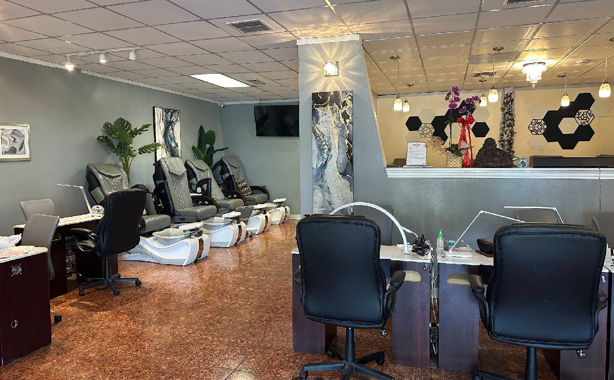 Mua Bán Sang Nhượng Tiệm Nail Salon San Antonio TX 78230