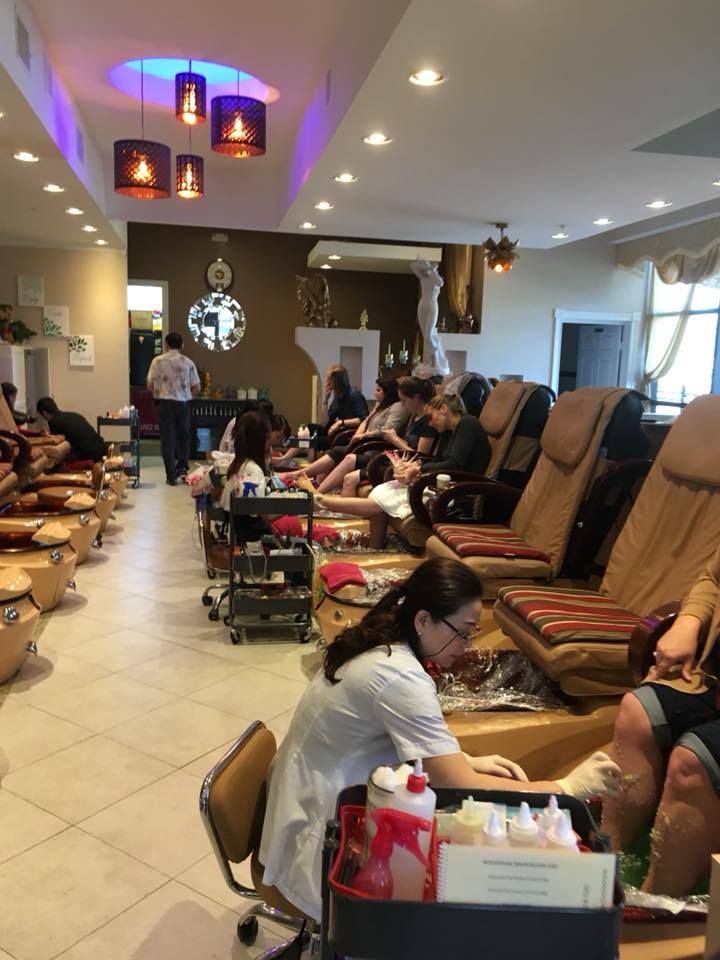Mua Bán Sang Nhượng Tiệm Nail Salon Tyler TX 75703