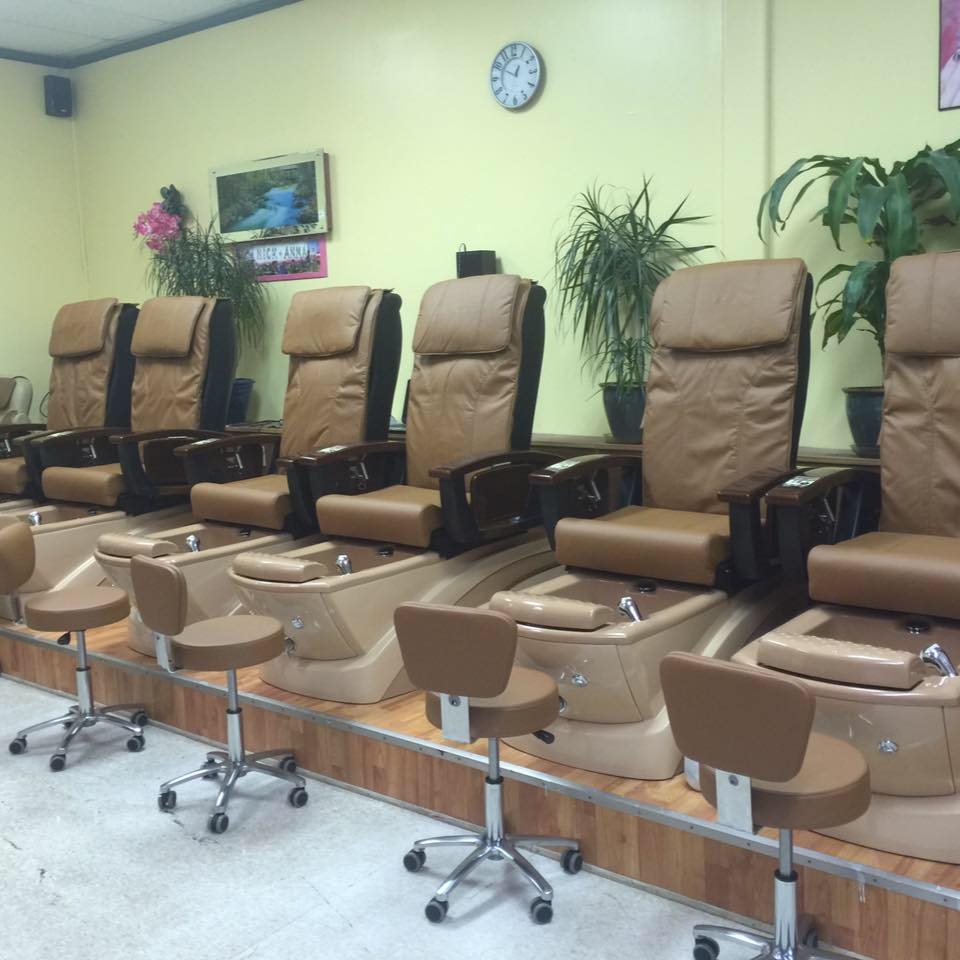 Mua Bán Sang Nhượng Tiệm Nail Salon Valatie, NY 12184