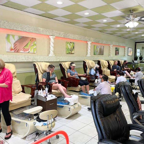 Sang Nhượng Tiệm Deluxe Nails And Spa – Vị Trí Đẹp, Doanh Thu Ổn Định Tại Ormond Beach!
