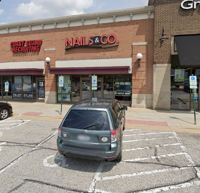 Mua Bán Sang Nhượng Tiệm Nail Salon Fairview Park, OH 44126