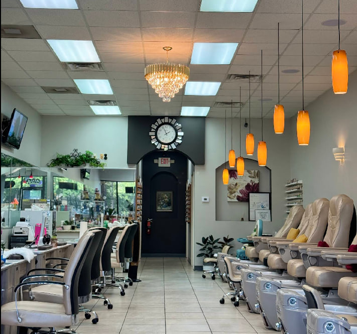 Sang Nhượng Tiệm Nail Đẹp – Vị Trí Đắc Địa Tại Texas