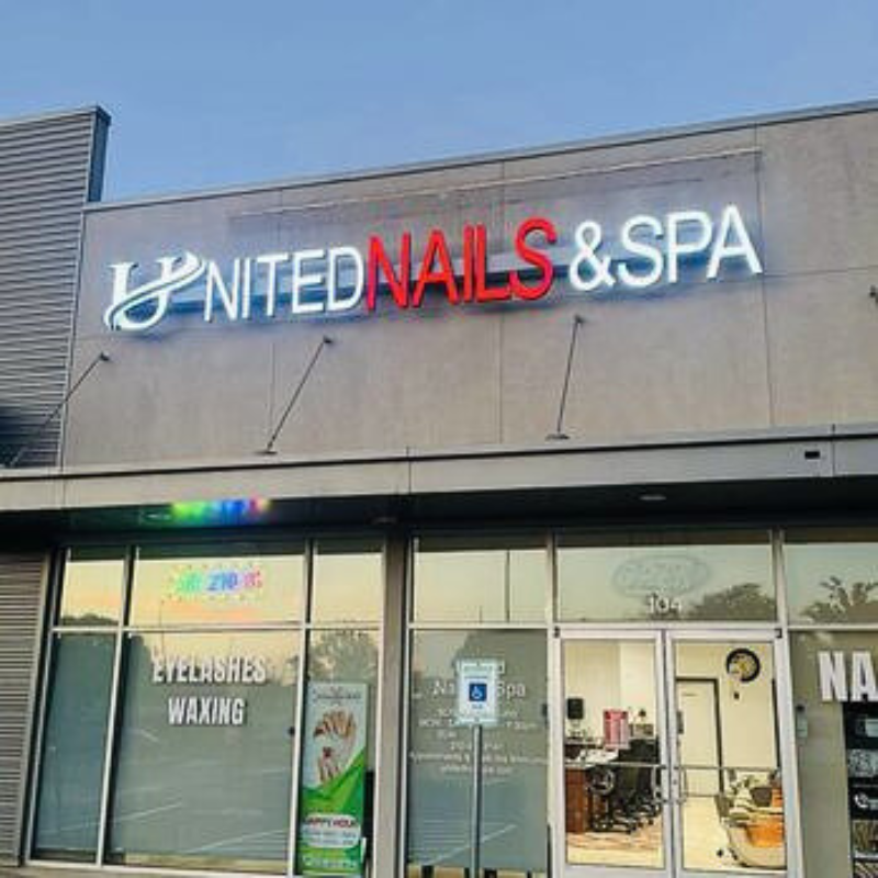 Cần sang tiệm nails tại San Antonio, Texas 78249