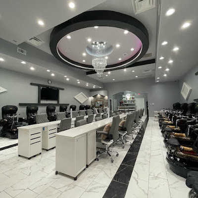 Sang Nhượng Tiệm Nail Lớn, Doanh Thu Khủng Tại Texas – AZ Nails Bar