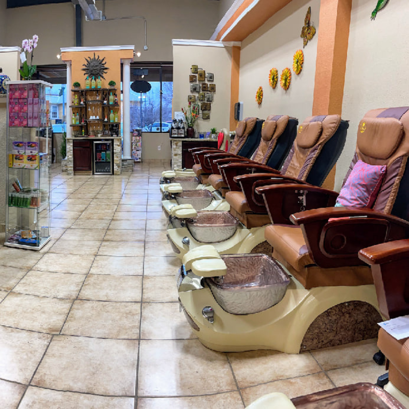 Sang Nhượng Tiệm Nail Monica's Nails Spa Tại Texas!