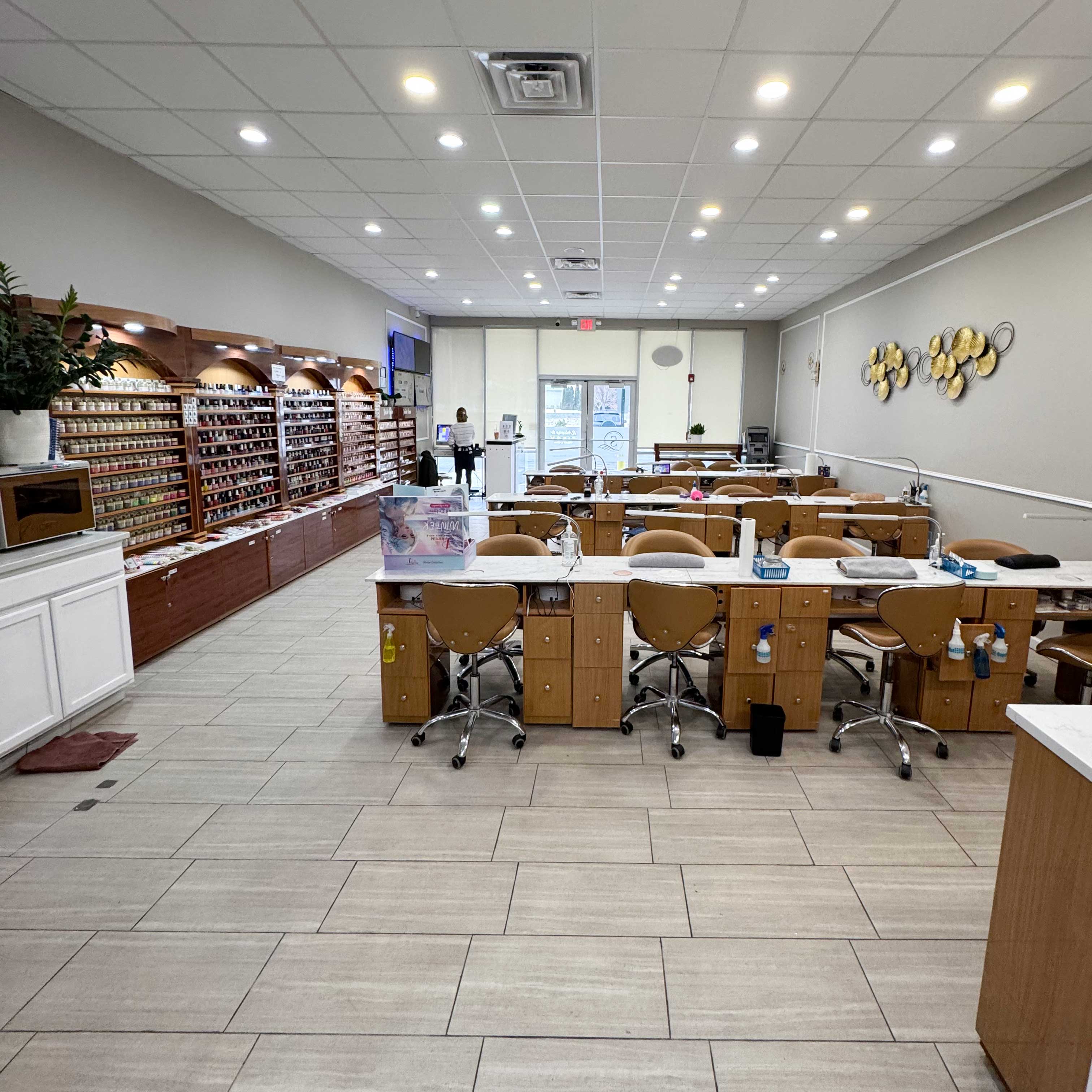 Mua Bán Sang Nhượng Tiệm Nail Salon Middletown Township, NJ 07748