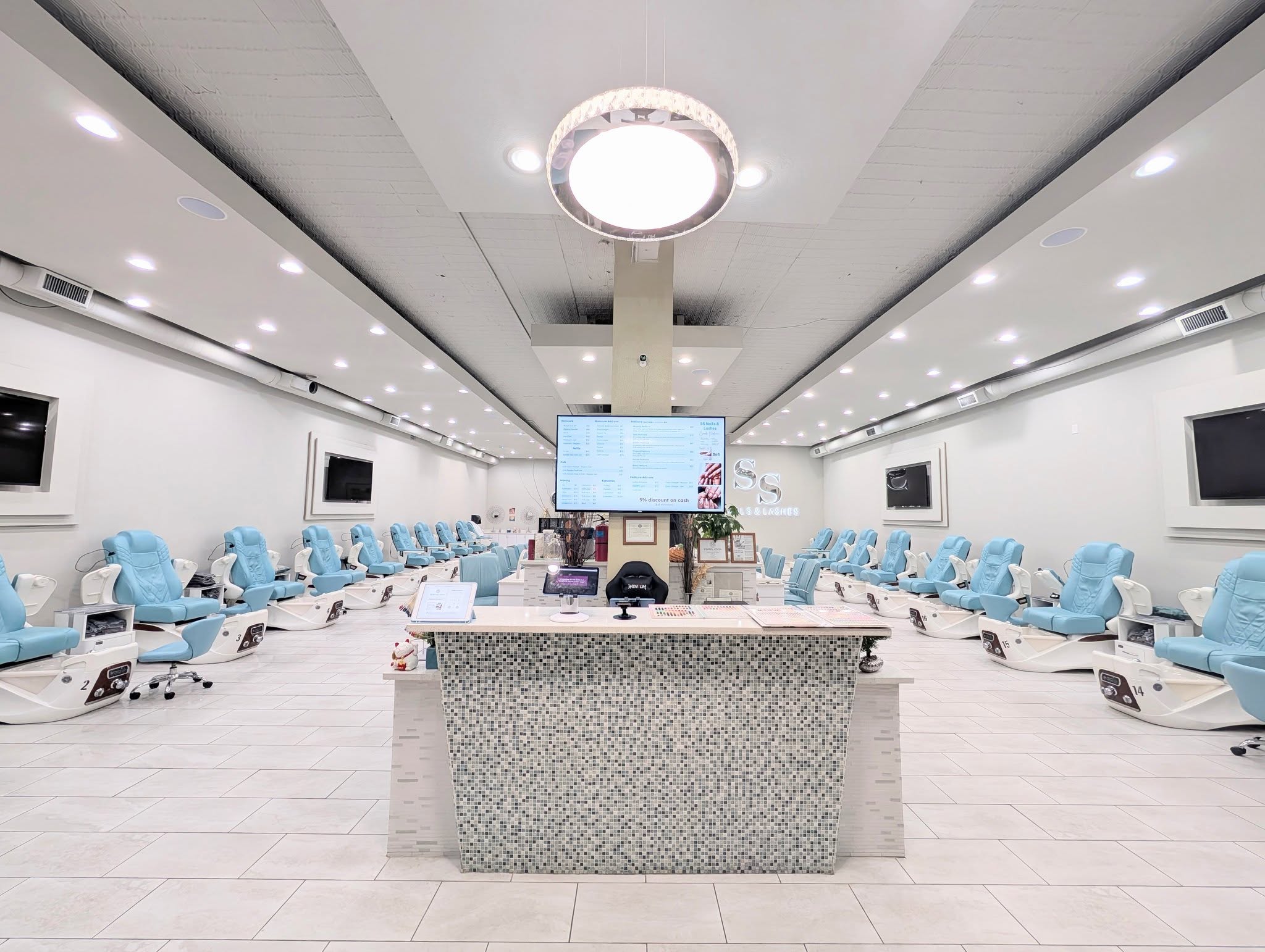 Mua Bán Sang Nhượng Tiệm Nail Salon Sulphur Springs, TX 75482