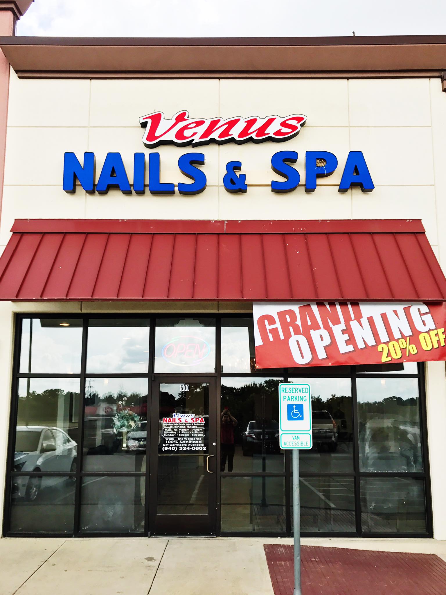Sang Nhượng Tiệm Nail Venus Nails & Spa – Vị Trí Đẹp, Doanh Thu Ổn Định Tại Texas