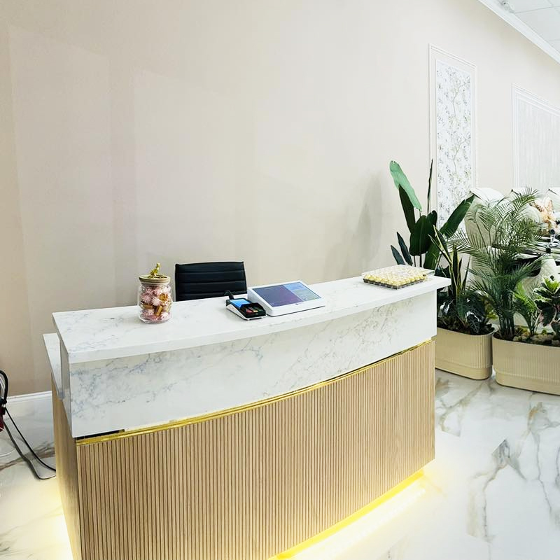 Tuyển Thợ Nail Tại Orlando, FL