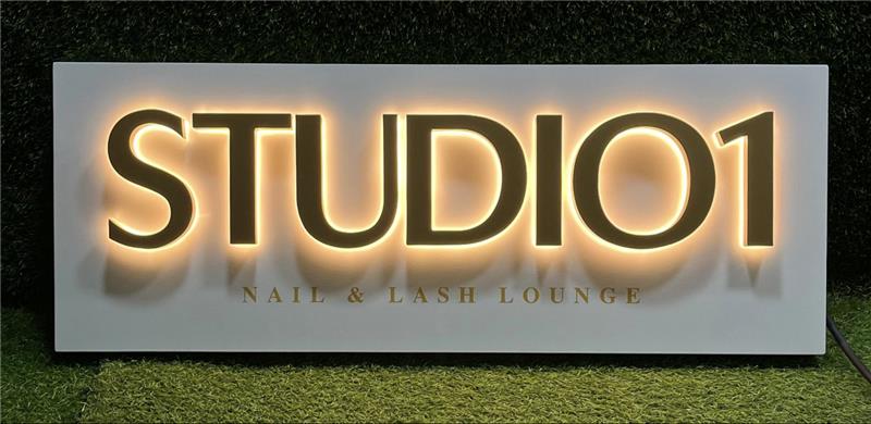 Channel Letters On Acrylic / Metal Panel